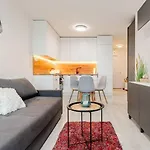 Skyflat Bratislava-new Near Airport Free Parking Apartman Pozsony