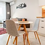 Skyflat Bratislava-new Near Airport Free Parking Pozsony