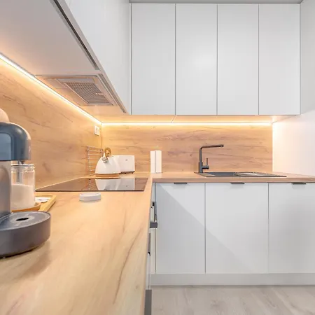 Skyflat Bratislava-new Near Airport Lejlighed *
