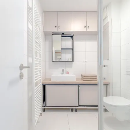 Lejlighed Skyflat Bratislava-new Near Airport Bratislava