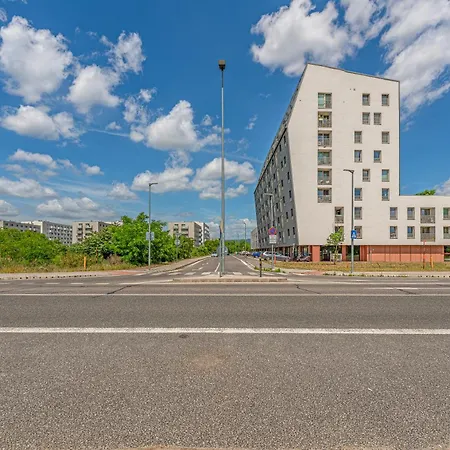 Skyflat Bratislava-new Near Airport Free Parking Братислава