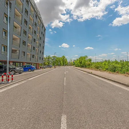 Lejlighed Skyflat Bratislava-new Near Airport