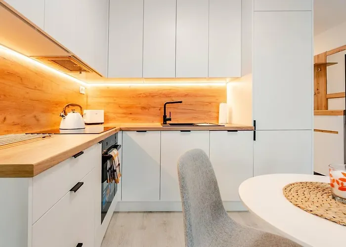 Skyflat Bratislava-new Near Airport Free Parking Apartment *