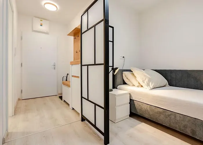 Apartamento Skyflat Bratislava-new Near Airport Free Parking