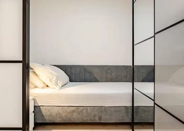 Skyflat Bratislava-new Near Airport Free Parking Apartamento