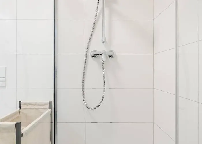 Apartment Skyflat Bratislava-new Near Airport Free Parking *