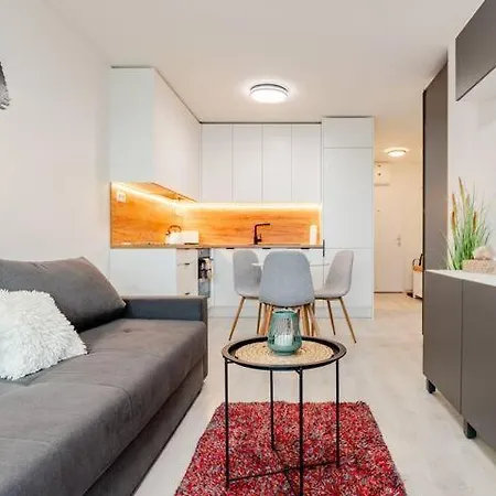 Skyflat Bratislava-new Near Airport Free Parking Apartment Bratislava