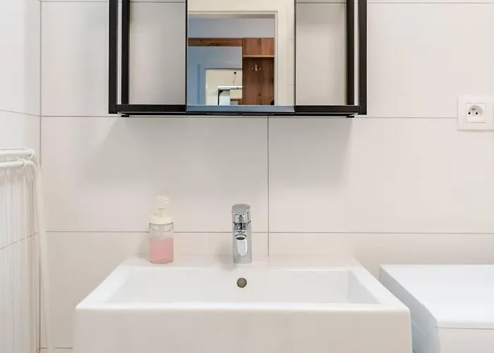 Διαμέρισμα Skyflat Bratislava-new Near Airport Free Parking